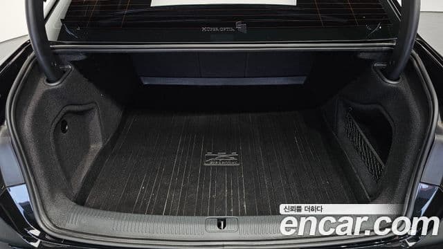 Audi A4 (B9) Premium, 2019 20