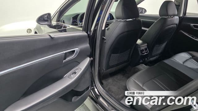 Hyundai Sonata (DN8) Premium Family, 2020 18