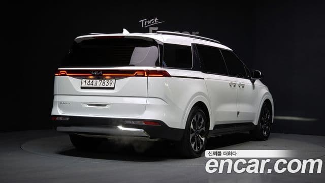 Kia Carnival 4세대 Signature, 2023 2