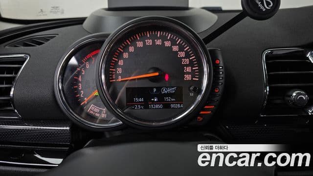 Mini Cooper 클럽맨 2세대, 2017 8