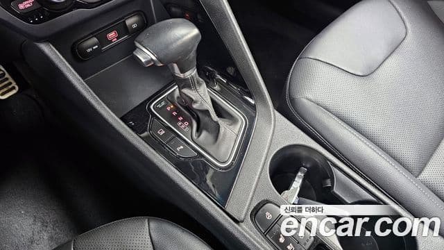 Kia The / новый New Niro Noblesse, 2021 9