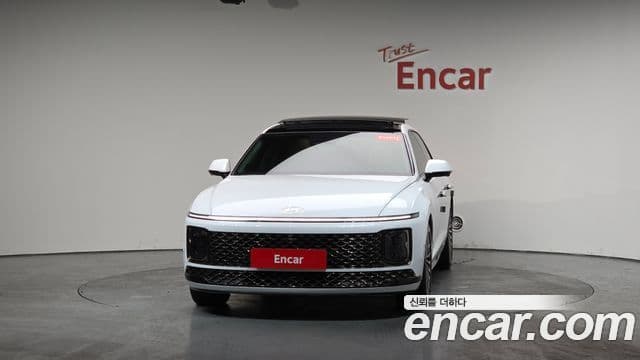 Hyundai Grandeur гибрид (GN7) Calligraphy, 2024 3