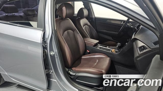 Hyundai LF Sonata 2.0 Care Plus, 2017 10