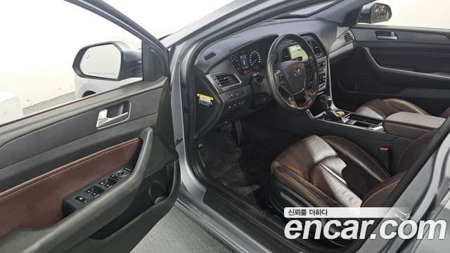 Hyundai LF Sonata 2.0 Care Plus, 2017 12