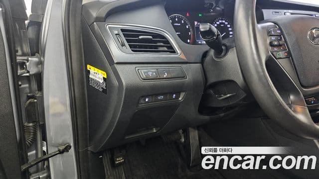 Hyundai LF Sonata 2.0 Care Plus, 2017 13