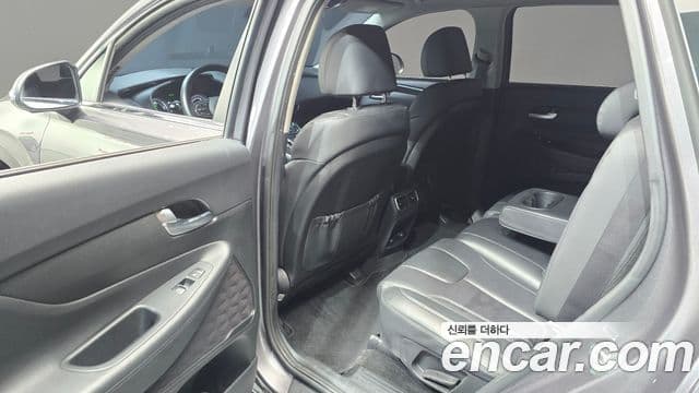Hyundai The / новый New Santa Fe Exclusive, 2022 11