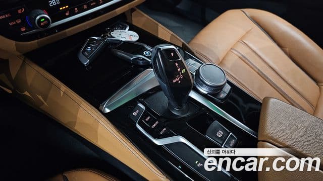 BMW 5시리즈 (G30) Luxury, 2018 9