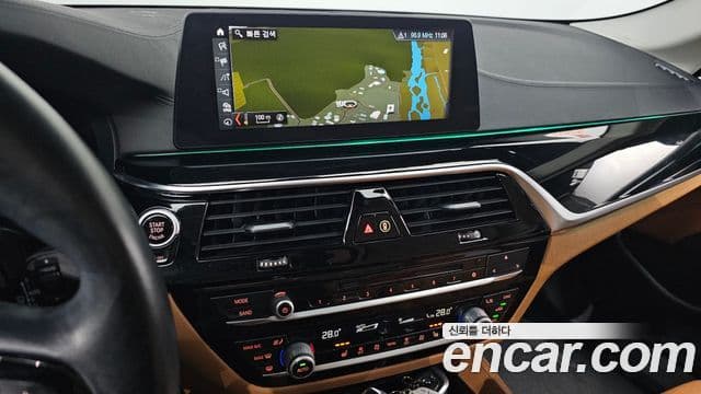 BMW 5시리즈 (G30) Luxury, 2018 16