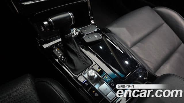 Kia K7 Premier 3.0 LPI Trendy(арендный автомобиль), 2020 9