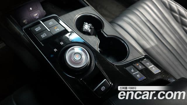 Kia K8 Signature, 2023 9