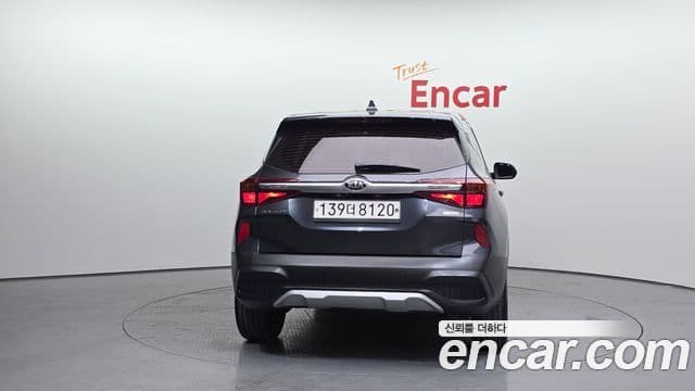 Kia Seltos Trendy, 2020 4