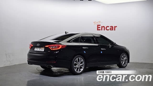 Hyundai LF Sonata Exclusive, 2015 2