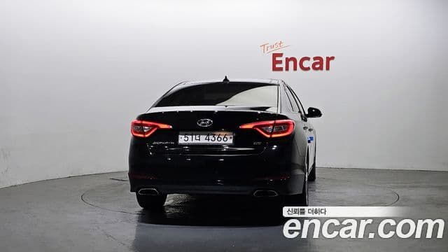 Hyundai LF Sonata Exclusive, 2015 4