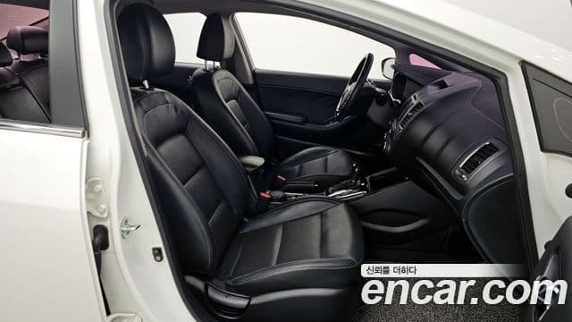 Kia The / новый New K3 Noblesse, 2016 11