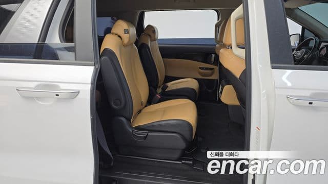 Kia Carnival 4세대 Prestige, 2022 12