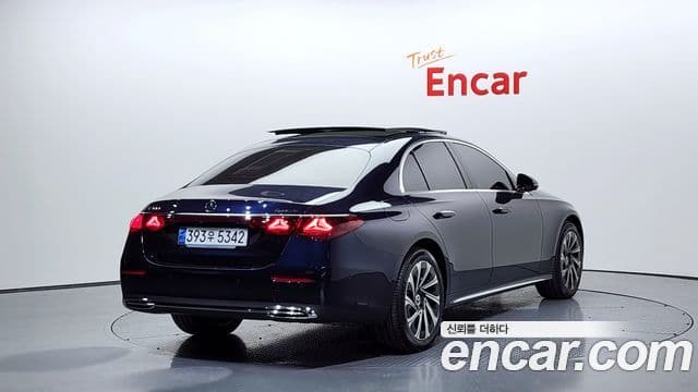 Mercedes-Benz E-класс W214 Exclusive, 2024 2