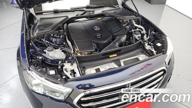 Mercedes-Benz E-класс W214 Exclusive, 2024 6