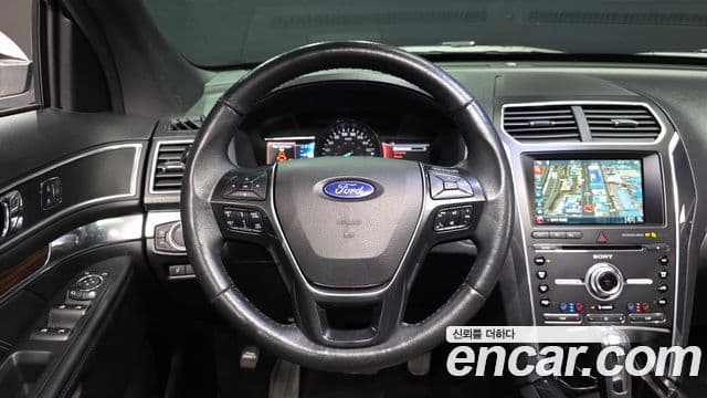 Ford Explorer 5세대, 2017 13