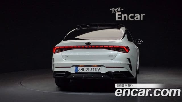 Kia K5 3세대 Signature, 2021 4