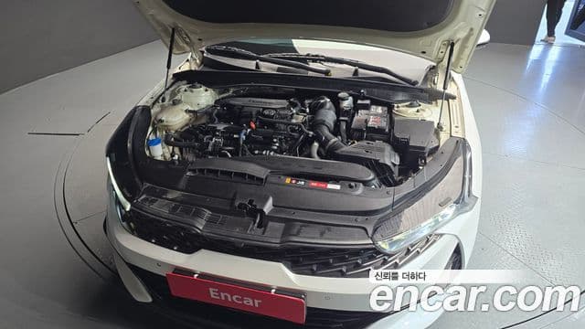 Kia K5 3세대 Signature, 2021 6