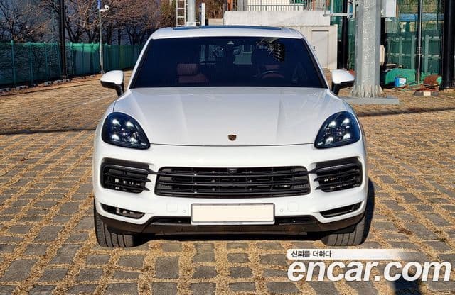 Porsche Cayenne (PO536), 2020 6