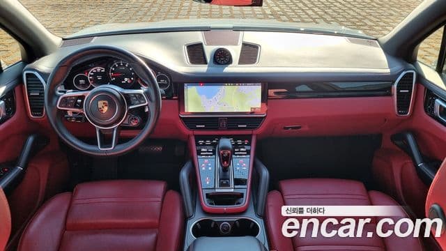 Porsche Cayenne (PO536), 2020 14