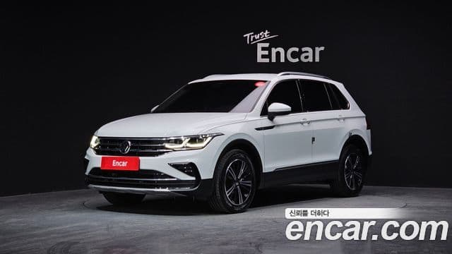 Volkswagen Tiguan 2세대 Premium, 2022 1