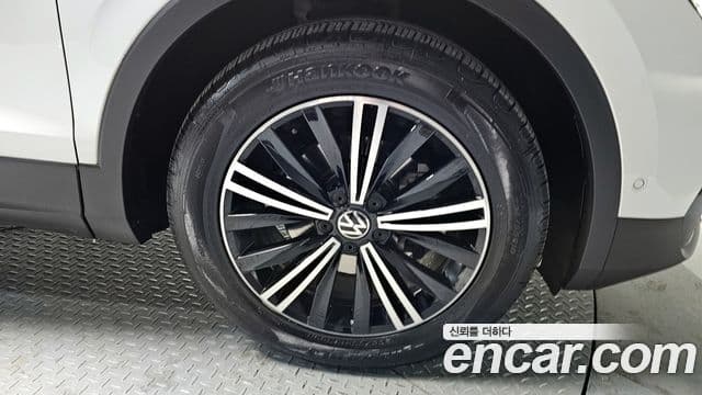 Volkswagen Tiguan 2세대 Premium, 2022 все фото