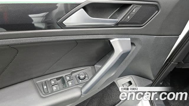 Volkswagen Tiguan 2세대 Premium, 2022 19