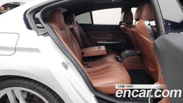 BMW 6시리즈 (F12) 640d xDrive M Sport Gran Coupe, 2016 12