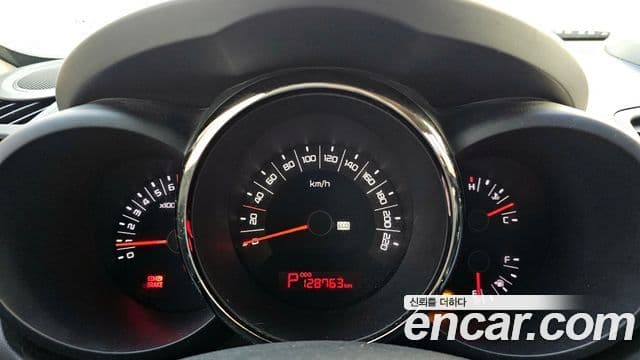 Kia Soul 2.0 4U, 2010 8