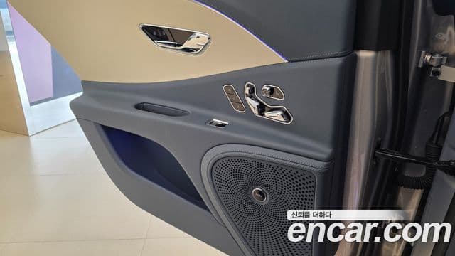 Bentley Flying Spur 3세대 4.0 S, 2024 12