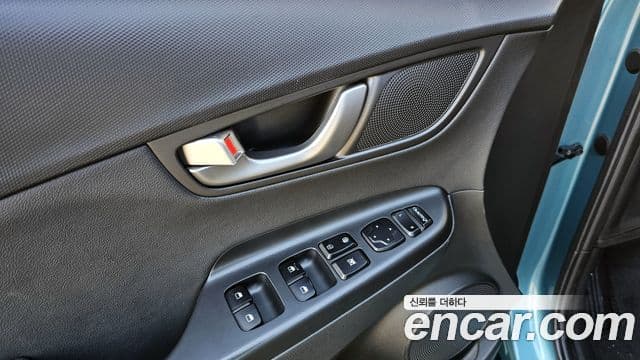 Hyundai Kona Modern, 2018 18