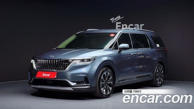Kia Carnival 4세대 Signature, 2021 1