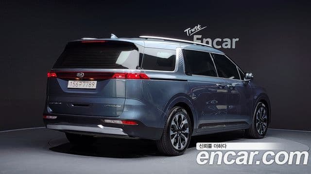 Kia Carnival 4세대 Signature, 2021 2