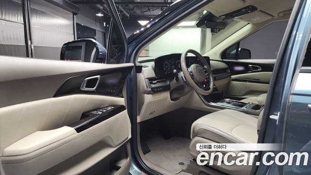 Kia Carnival 4세대 Signature, 2021 10