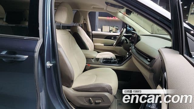 Kia Carnival 4세대 Signature, 2021 11
