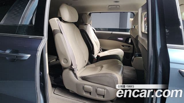 Kia Carnival 4세대 Signature, 2021 12