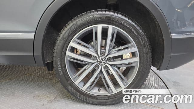 Volkswagen Tiguan 2세대 Prestige, 2022 все фото