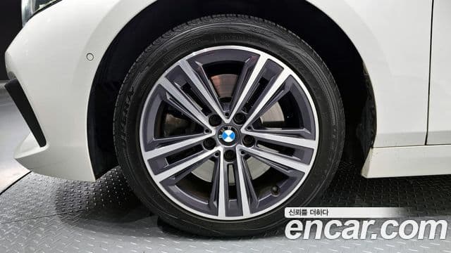 BMW 1시리즈 (F40) 120i Advantage, 2022 все фото