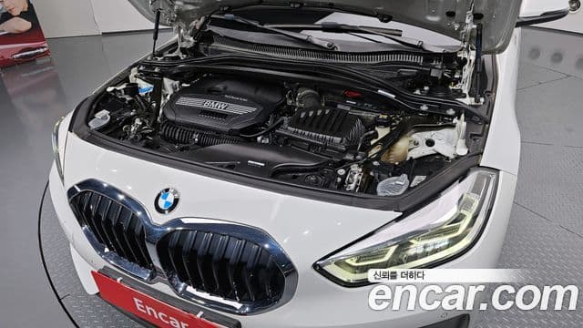 BMW 1시리즈 (F40) 120i Advantage, 2022 6