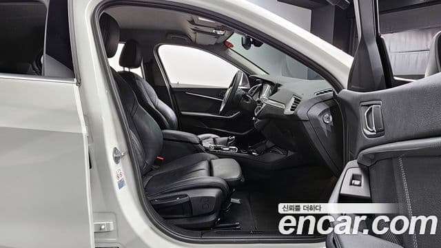 BMW 1시리즈 (F40) 120i Advantage, 2022 10