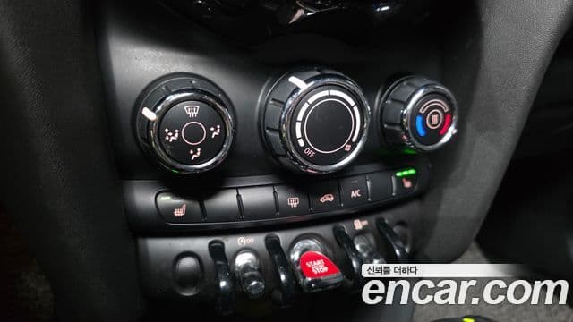 Mini Cooper D 3세대, 2016 15