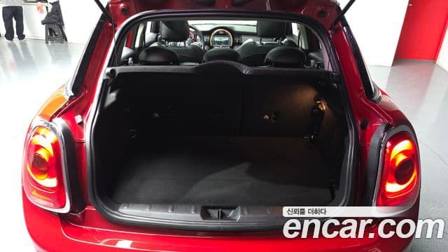 Mini Cooper D 3세대, 2016 20