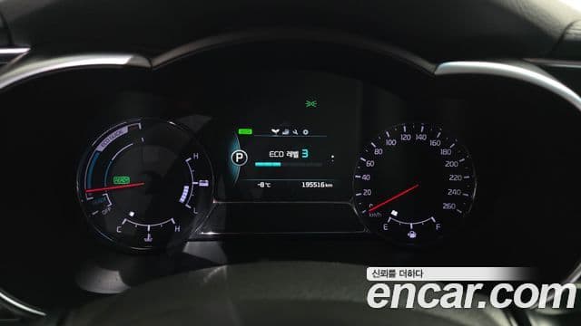 Kia K5 гибрид Prestige, 2014 8