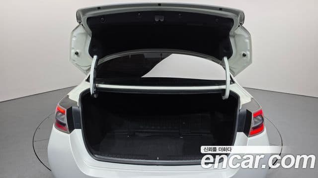 Kia K5 гибрид Prestige, 2014 20