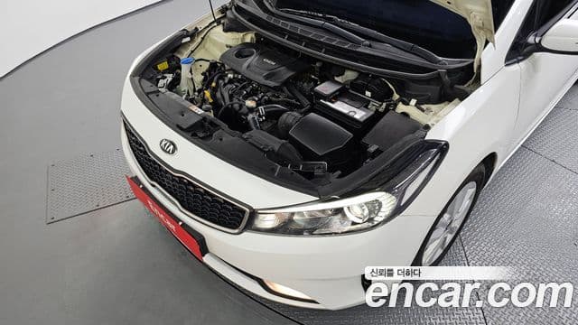 Kia The / новый New K3 Style, 2017 6