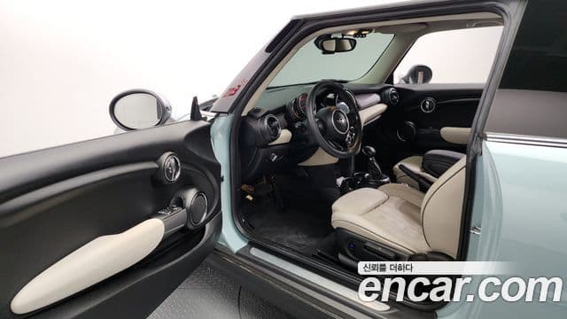 Mini Cooper 3세대, 2018 10