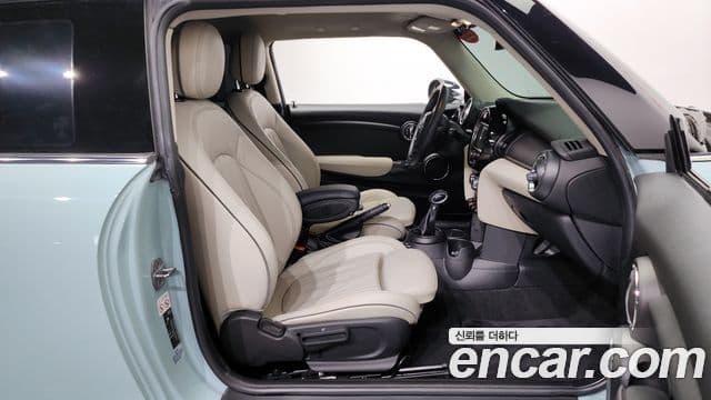 Mini Cooper 3세대, 2018 11