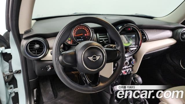 Mini Cooper 3세대, 2018 13